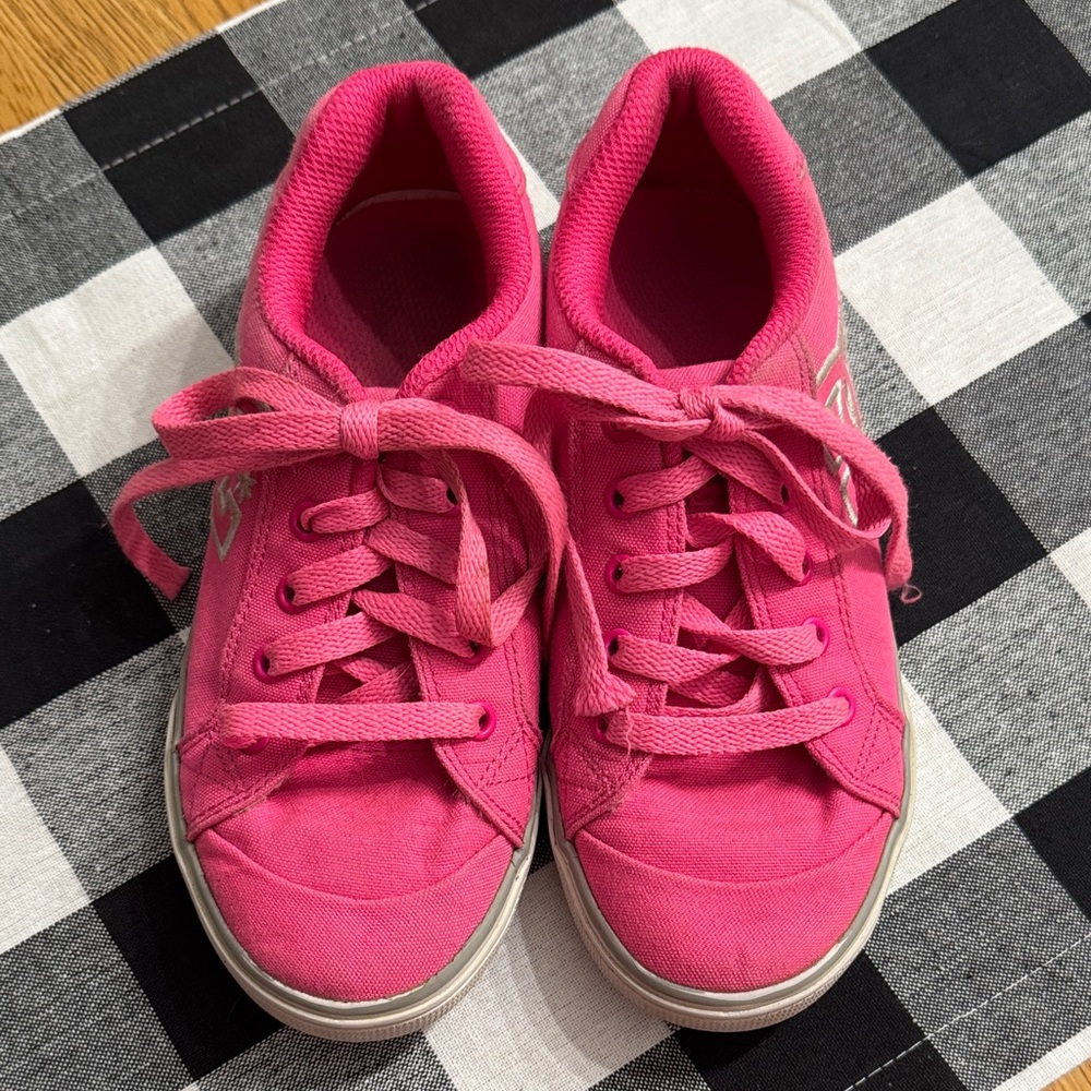DC Kids Sneakers in Bright Pink